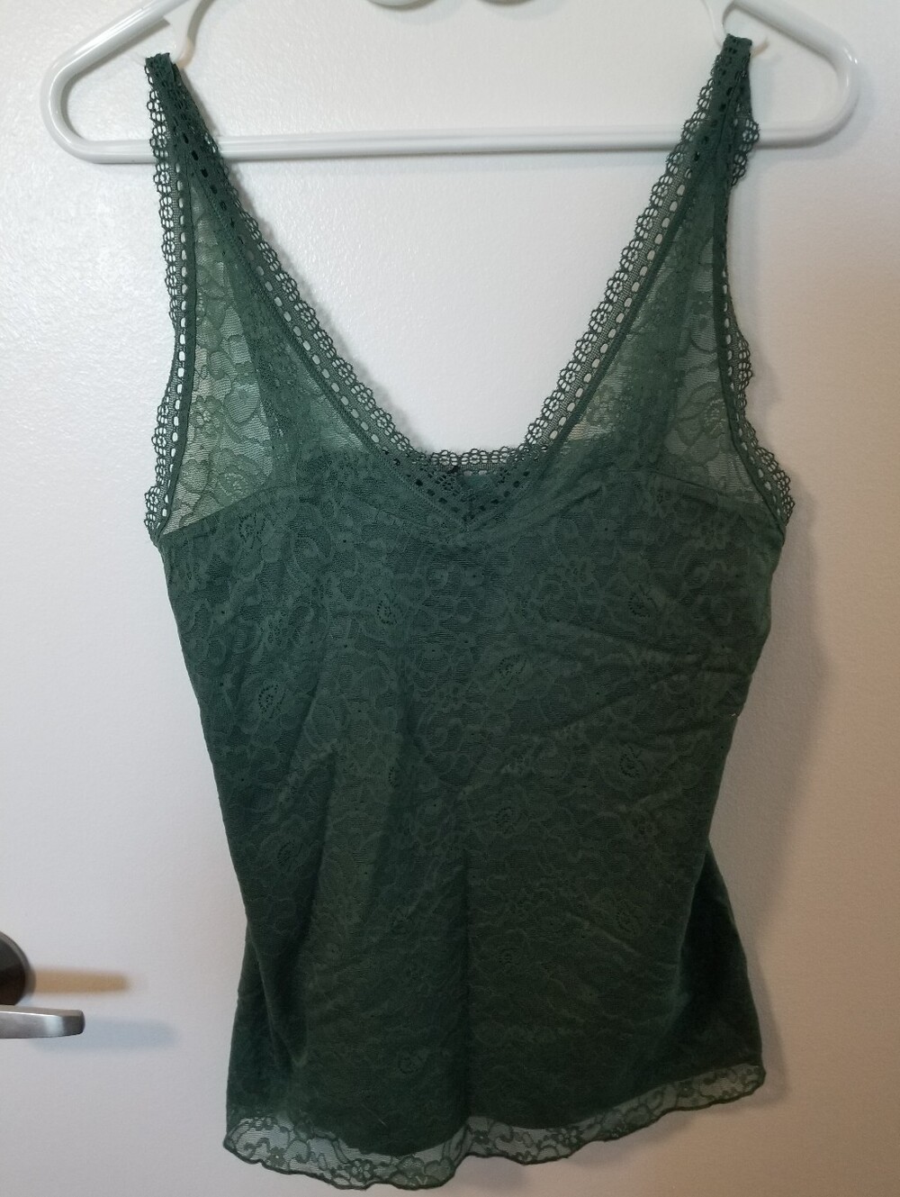 Women's Lace V-Neck Tank Top - Forest Green
